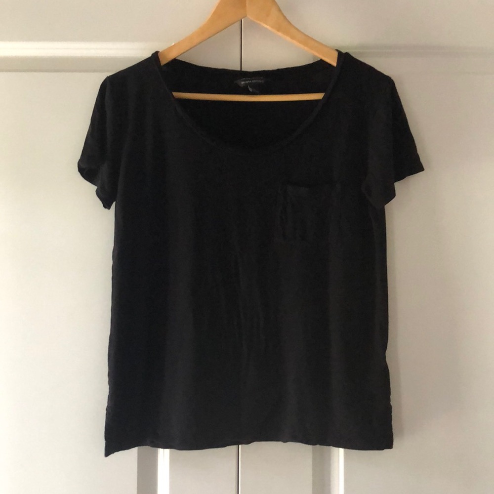 BANANA REPUBLIC Cotton Pocket Tee